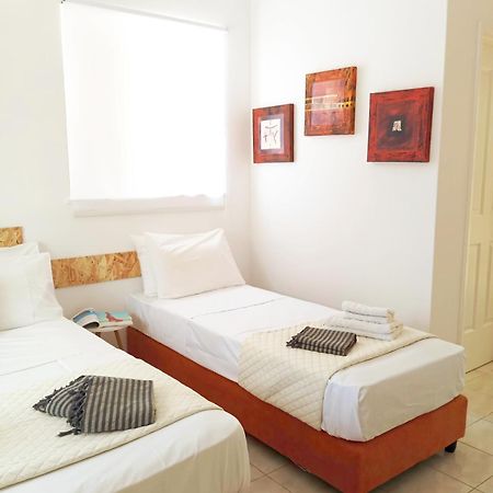 White House Studios & Apartments Argostoli  Exterior foto
