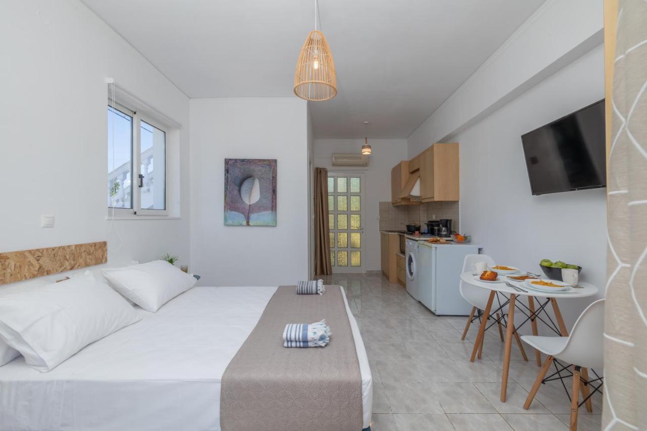 White House Studios & Apartments Argostoli  Exterior foto