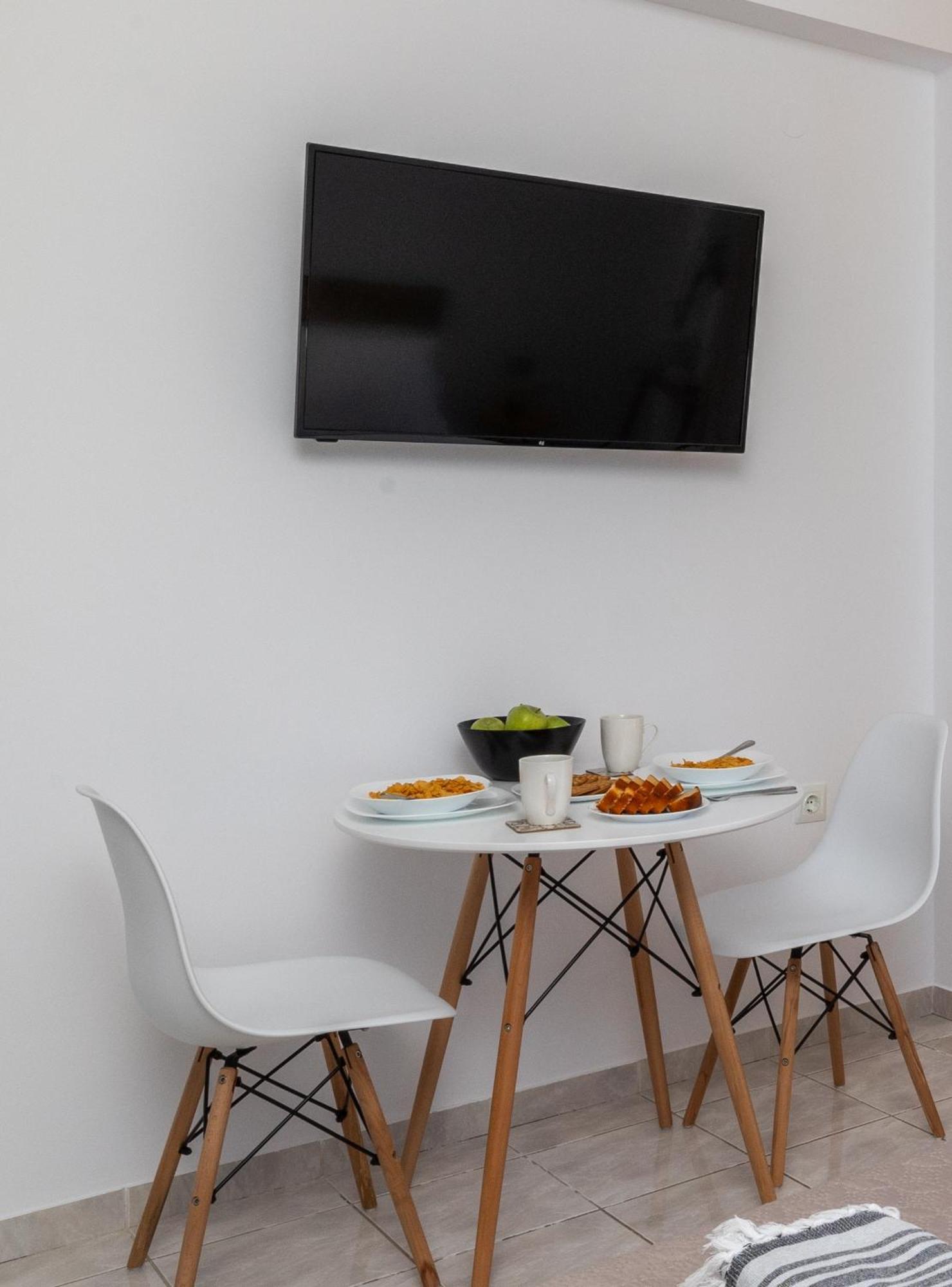 White House Studios & Apartments Argostoli  Exterior foto